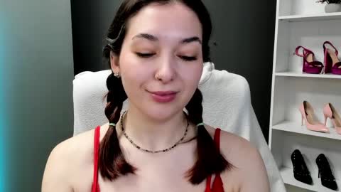 Snapshot of sugar_xmegan chatting on May 14, 7:15 am Megan online show from May 14, 7:15 am