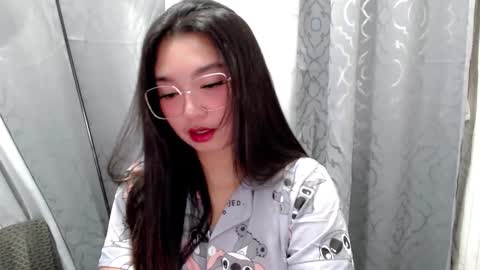 Snapshot of sugarcaramel chatting on September 9, 6:40 pm Sugar online show from September 9, 6:40 pm