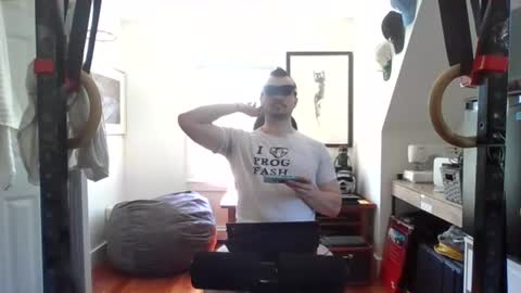 Snapshot of sugargay222 chatting on July 1, 3:01 pm Sugar online show from July 1, 3:01 pm
