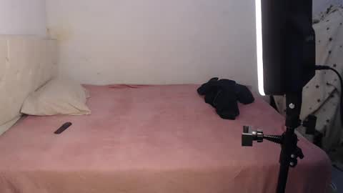 sour candy online show from September 26, 3:27 pm