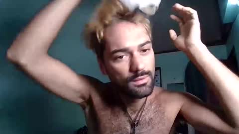 Snapshot of sugarhairy chatting on April 17, 11:57 am sour candy online show from April 17, 11:57 am