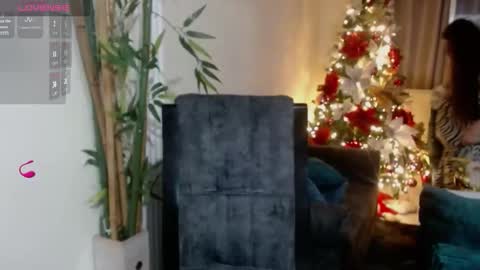 kira online show from November 10, 12:31 am