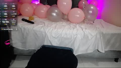 kira online show from February 26, 4:39 pm