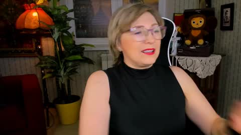 Vivien online show from January 8, 9:10 am