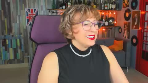 Vivien online show from November 26, 1:34 pm