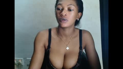 Snapshot of sugarxpussy chatting on April 28, 8:08 am sugarxpussy online show from April 28, 8:08 am