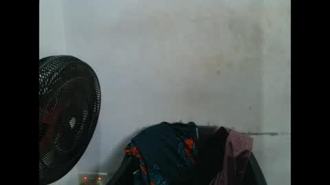 Snapshot of sugarxpussy chatting on May 9, 7:35 am sugarxpussy online show from May 9, 7:35 am