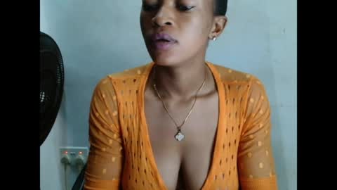Snapshot of sugarxpussy chatting on May 13, 8:01 am sugarxpussy online show from May 13, 8:01 am