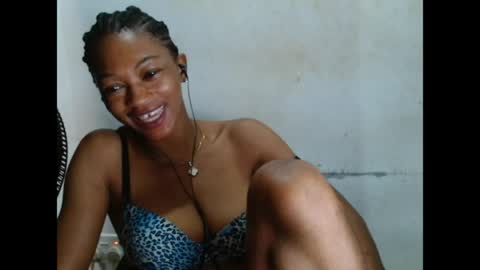 Snapshot of sugarxpussy chatting on May 15, 10:00 am sugarxpussy online show from May 15, 10:00 am