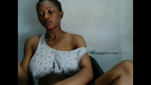 Snapshot of sugarxpussy chatting on June 12, 8:13 am sugarxpussy online show from June 12, 8:13 am