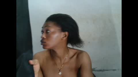 Snapshot of sugarxpussy chatting on June 19, 8:18 am sugarxpussy online show from June 19, 8:18 am