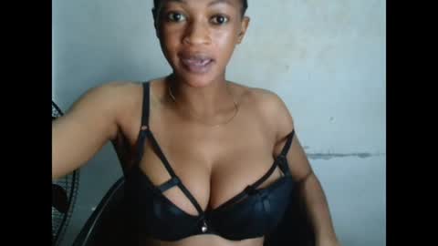 Snapshot of sugarxpussy chatting on June 29, 10:21 pm sugarxpussy online show from June 29, 10:21 pm