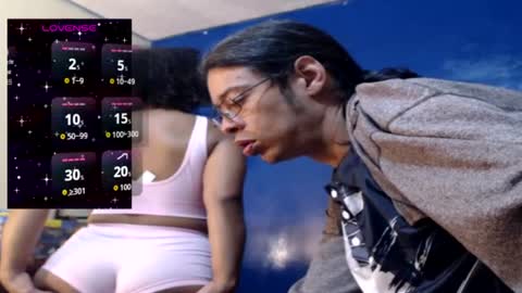 Snapshot of suggabrown_ chatting on July 11, 9:23 am suggabrown_ online show from July 11, 9:23 am