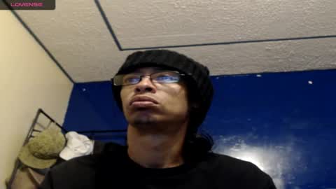 Snapshot of suggabrown_ chatting on July 15, 11:04 am suggabrown_ online show from July 15, 11:04 am