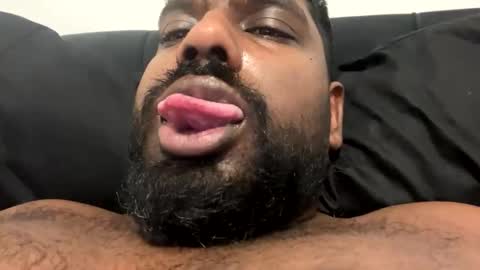 Let me be your knight that saves you online show from November 20, 2:28 pm