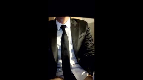 Snapshot of suitfetishez chatting on June 8, 4:24 am suitfetishez online show from June 8, 4:24 am
