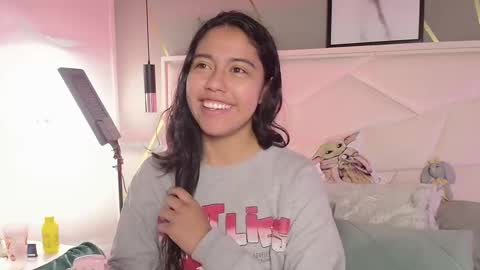 Snapshot of sukirush chatting on January 17, 11:59 am SUKI online show from January 17, 11:59 am