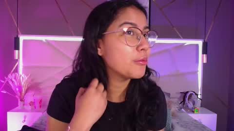 SUKI online show from March 27, 11:54 am