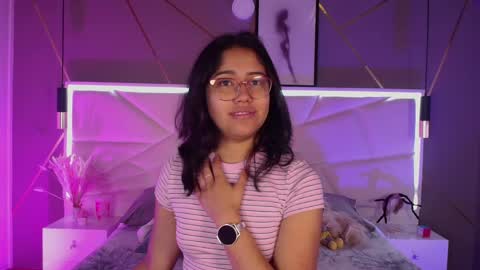 SUKI online show from April 4, 11:29 am