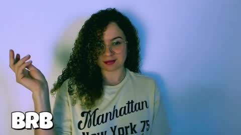 Snapshot of sultrysecrets_ chatting on October 7, 7:11 pm Ann online show from October 7, 7:11 pm