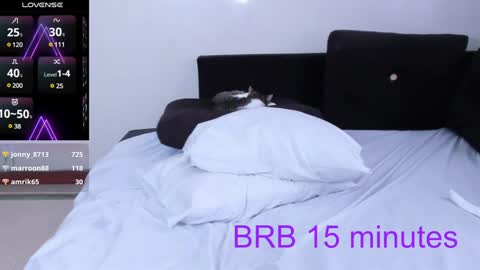 Nicolle  online show from January 3, 6:35 pm