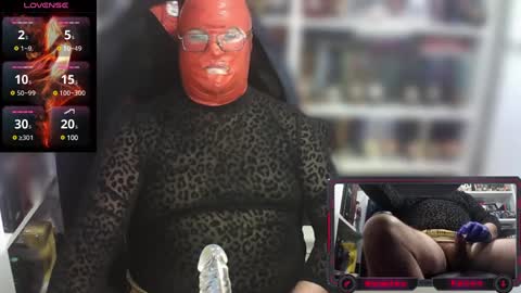 Sumisolatex online show from February 22, 2:52 pm