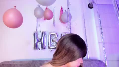 OnlyFans summer holiday online show from January 19, 11:34 am