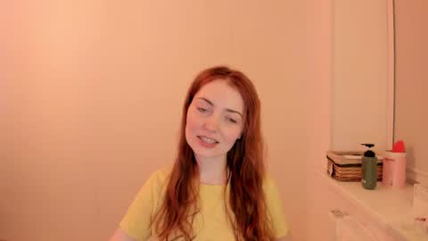 Summer Preston online show from March 18, 4:43 pm