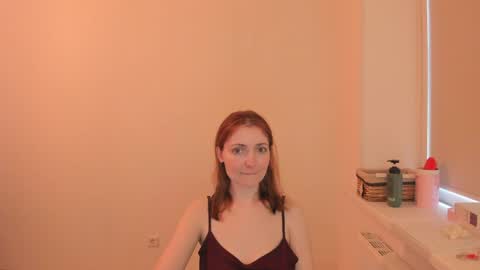 Summer Preston online show from June 4, 3:18 pm