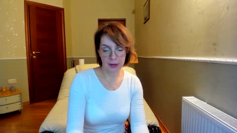 Snapshot of summerliza chatting on January 7, 2:30 pm summerliza online show from January 7, 2:30 pm