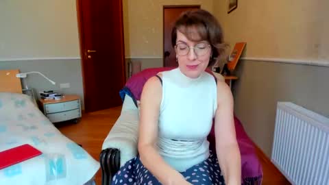 Snapshot of summerliza chatting on January 30, 9:25 am summerliza online show from January 30, 9:25 am