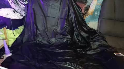 Ryder K online show from November 18, 12:09 pm