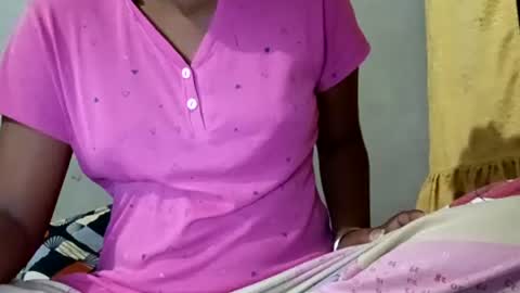 Snapshot of sunali_jain03 chatting on July 2, 2:44 am sunali_jain03 online show from July 2, 2:44 am
