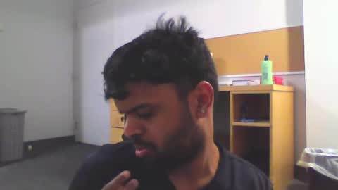 Snapshot of sundoog chatting on November 2, 10:12 pm Sundoog online show from November 2, 10:12 pm