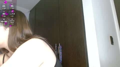 Jeraldine online show from October 31, 8:32 pm