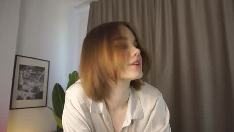 Snapshot of sunkess chatting on February 22, 9:45 am Kess online show from February 22, 9:45 am