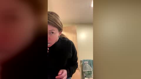 sunnbabe92485 online show from February 6, 12:37 am