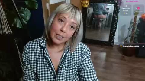 Snapshot of sunni_hottie chatting on July 14, 2:38 am Sunni Knight online show from July 14, 2:38 am