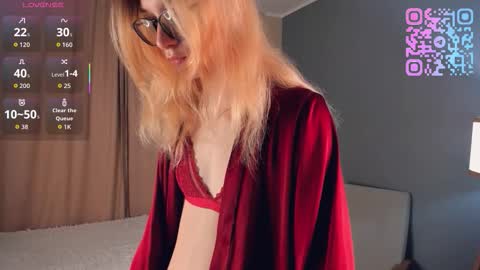 Kiki online show from March 13, 1:34 am