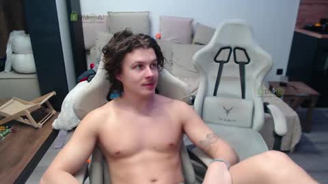 Alice and Sergey online show from March 19, 11:14 am