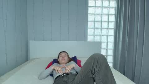 Snapshot of sunny__sammy chatting on May 10, 1:22 am Sammy online show from May 10, 1:22 am