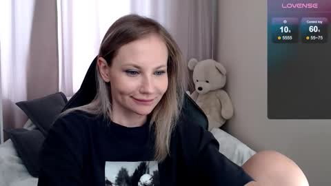 Naomi online show from March 2, 7:59 am