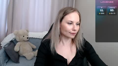 Naomi online show from March 29, 11:43 am