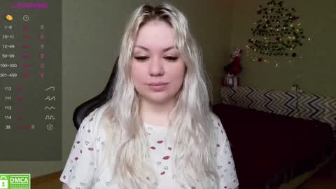 sunny mood online show from December 22, 9:20 pm