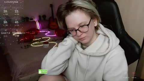 sunny mood online show from April 15, 3:13 am