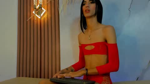 Snapshot of sunny_os chatting on April 28, 1:16 pm Sunny online show from April 28, 1:16 pm