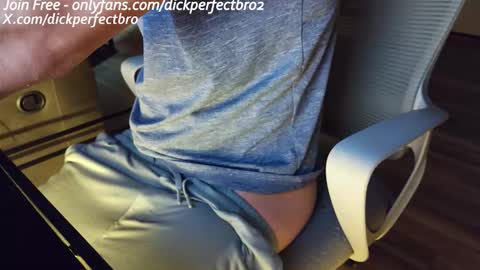 sunny valentine online show from November 21, 2:43 am