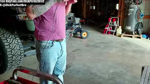 sunny valentine online show from March 24, 1:27 pm