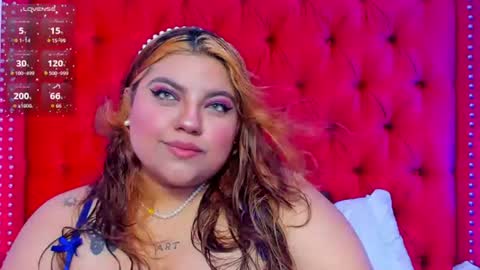 Snapshot of sunnyhoney_ chatting on July 1, 11:56 am Sunny online show from July 1, 11:56 am