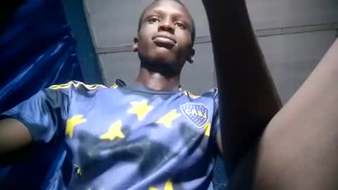 Snapshot of sunnyjohn447 chatting on July 15, 10:20 am Sunnyblack2 online show from July 15, 10:20 am